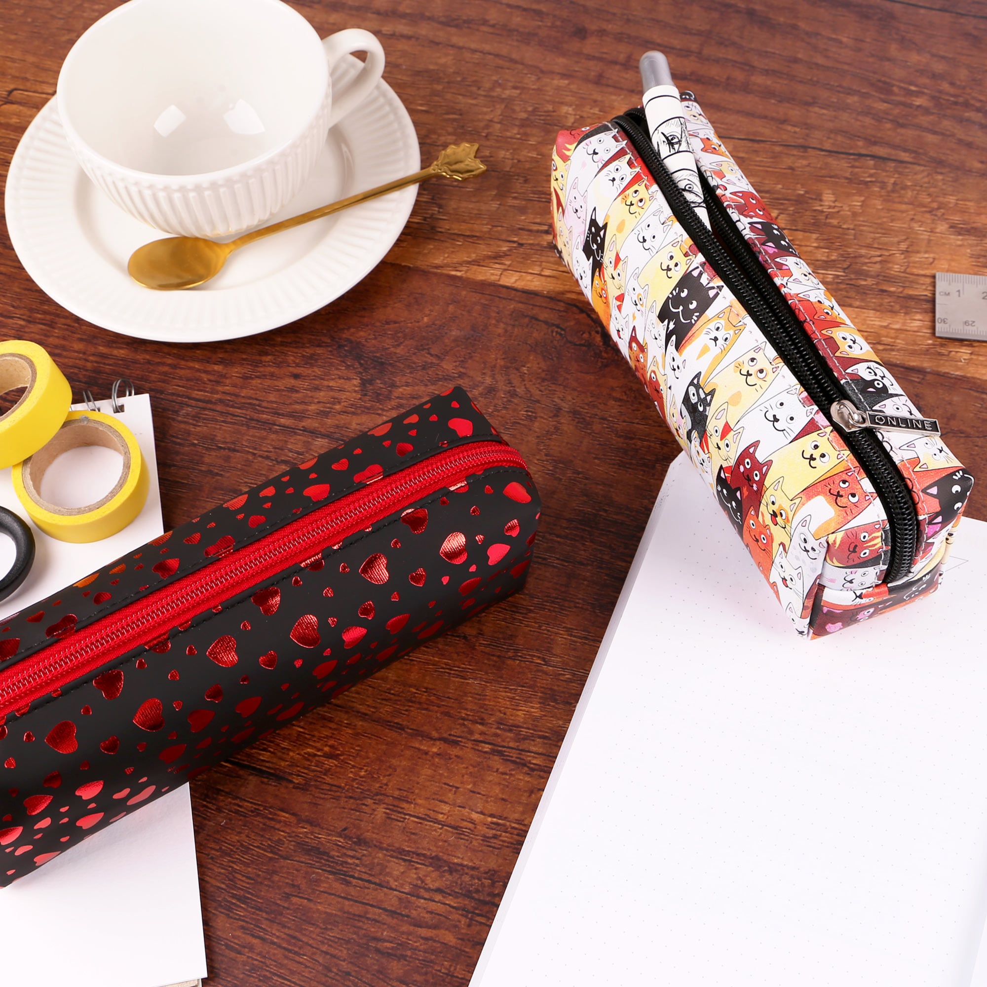 Schlamperetui im Herz-Design mit viel Stauraum